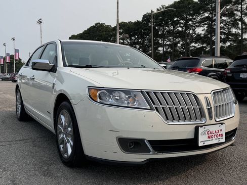 Used 2012 Lincoln MKZ Hybrid FWD image 3