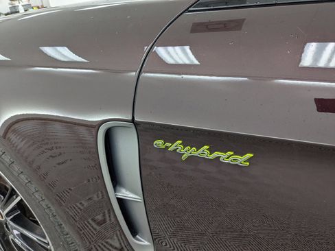 Used 2023 Porsche Panamera 4 image 20