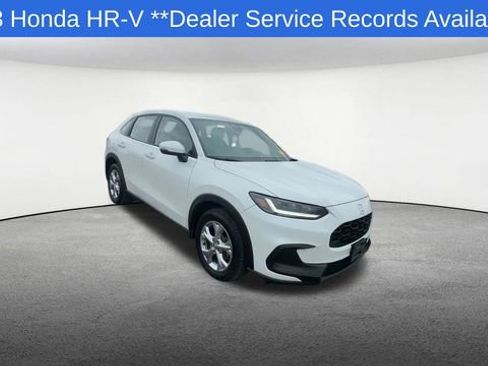 Used 2023 Honda HR-V LX image 2