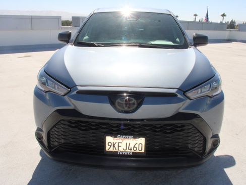 Used 2024 Toyota Corolla Cross AWD Hybrid image 7