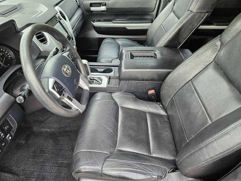 Used 2019 Toyota Tundra SR5 w/ SR5 Upgrade Package RWD image 12