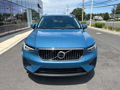 Used 2025 Volvo XC40 B5 Core AWD/4WD image 7