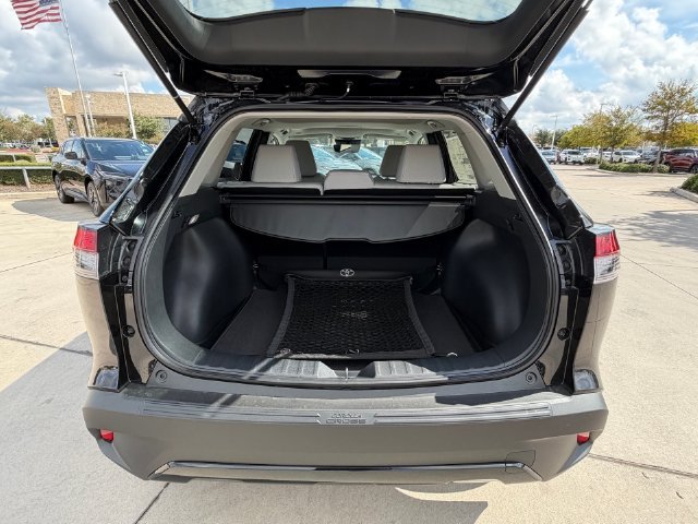 New 2026 Toyota Corolla Cross LE w/ Moonroof Package FWD image 6