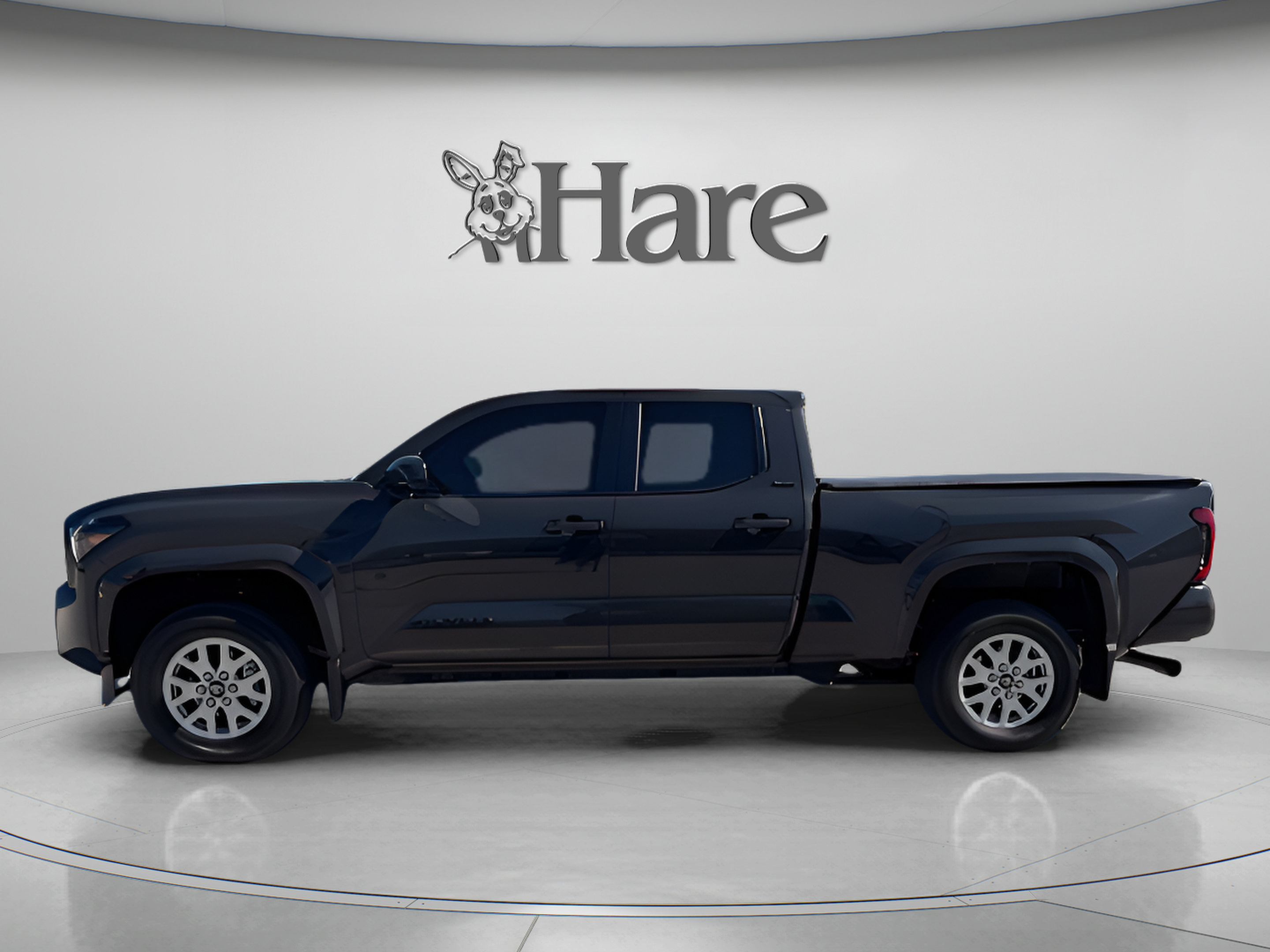 Used 2026 Toyota Tacoma SR5 AWD/4WD image 2