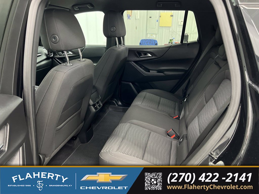 Used 2025 Chevrolet Equinox LT FWD image 11