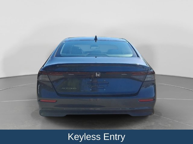 Used 2023 Honda Accord EX image 6