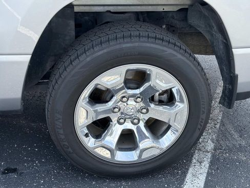 Used 2022 RAM 1500 Big Horn AWD/4WD image 10