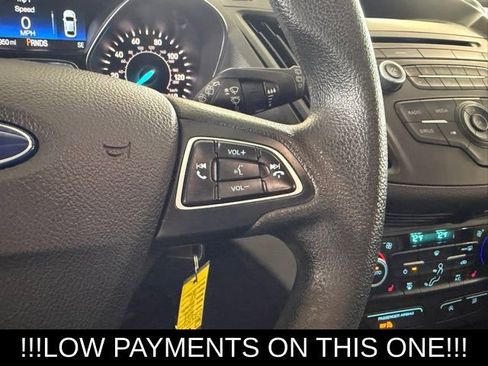 Used 2018 Ford Escape SE FWD image 25