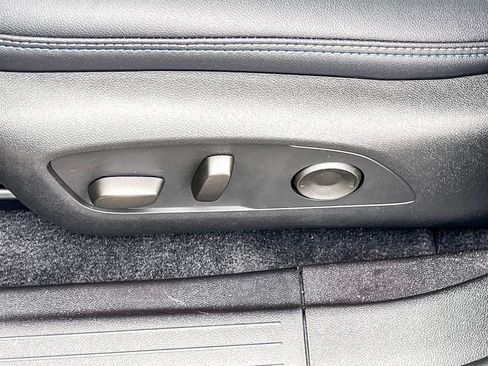 New 2026 Chevrolet Equinox EV LT image 20