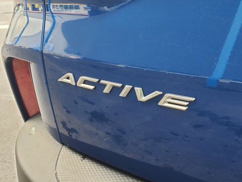 Used 2023 Ford Escape Active w/ Tech Pack #2 AWD/4WD image 8