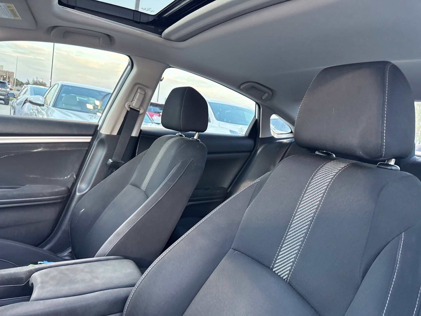 Used 2017 Honda Civic EX image 7