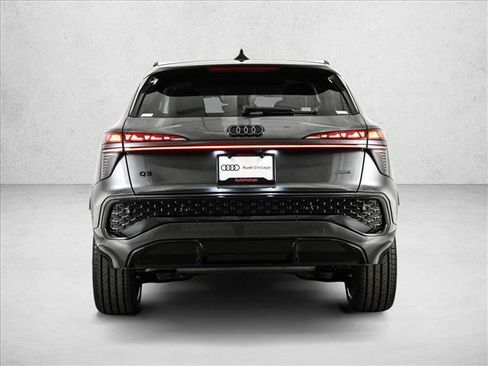 New 2026 Audi Q3 quattro 2.0T image 7