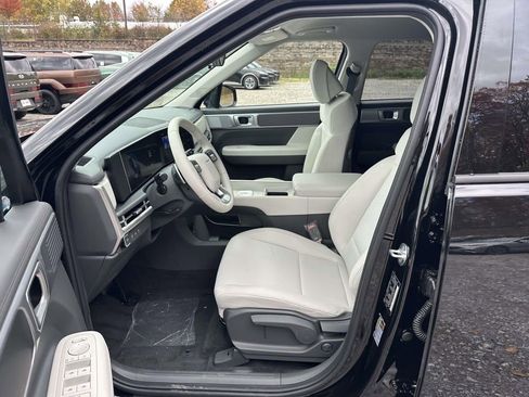 New 2026 Hyundai Santa Fe SE image 15