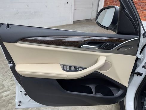 Certified 2023 BMW X3 xDrive30i w/ Premium Package image 10