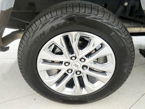 Used 2025 Ford F150 King Ranch w/ FX4 Off-Road Package AWD/4WD image 79