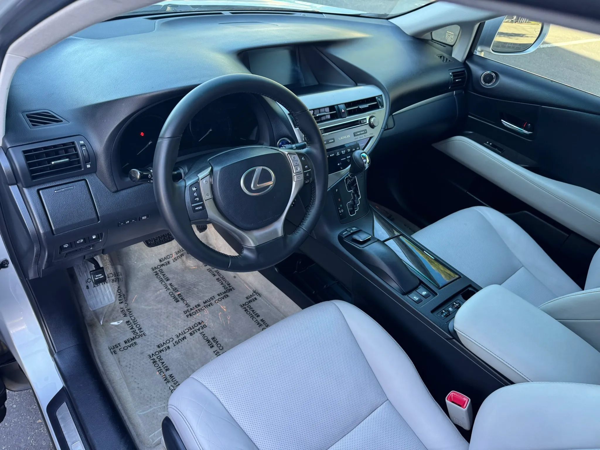 Used 2013 Lexus RX 450h AWD w/ Navigation Pkg image 22