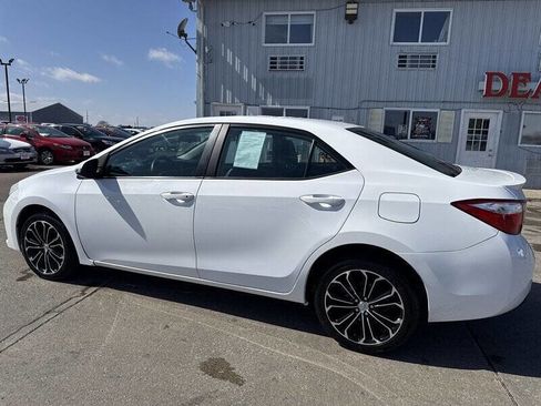 Used 2014 Toyota Corolla S image 4