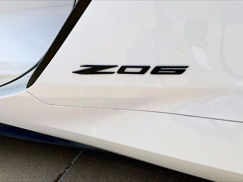 Used 2026 Chevrolet Corvette Z06 RWD image 32