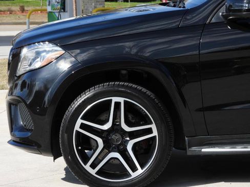 Used 2017 Mercedes-Benz GLS 550 4MATIC image 18
