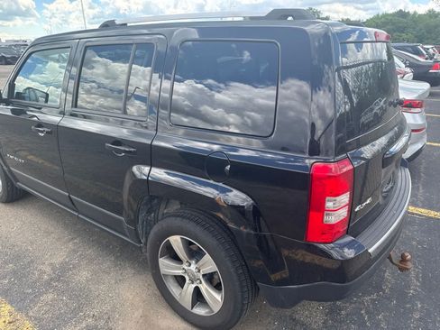 Used 2017 Jeep Patriot High Altitude AWD/4WD image 28