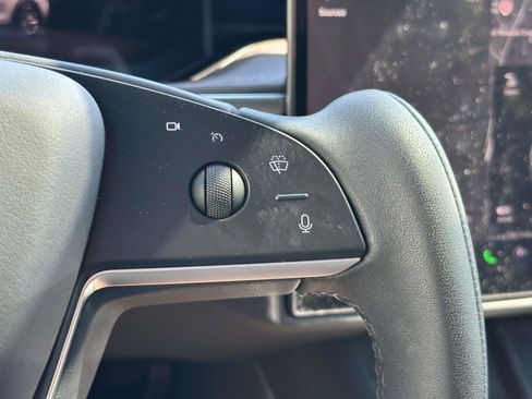 Used 2023 Tesla Model X AWD/4WD image 19