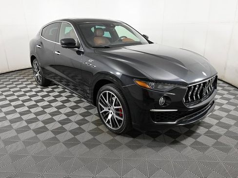 Used 2022 Maserati Levante GT image 26