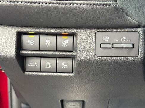 Used 2020 Toyota Avalon Touring w/ Advanced Safety Package image 24