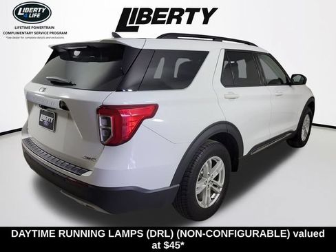 Certified 2021 Ford Explorer XLT w/ Equipment Group 202A AWD/4WD image 3