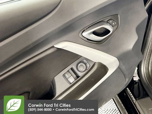 Used 2022 Chevrolet Camaro SS RWD image 11