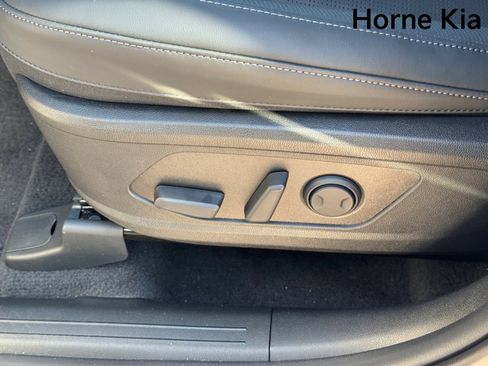 New 2026 Kia Sorento S w/ S Panoramic Sunroof Package image 12