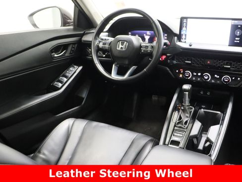 Used 2023 Honda Accord Touring image 34