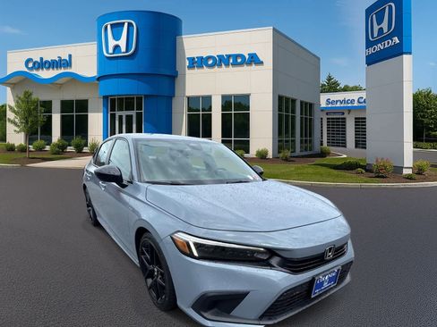 Used 2023 Honda Civic Sport image 9