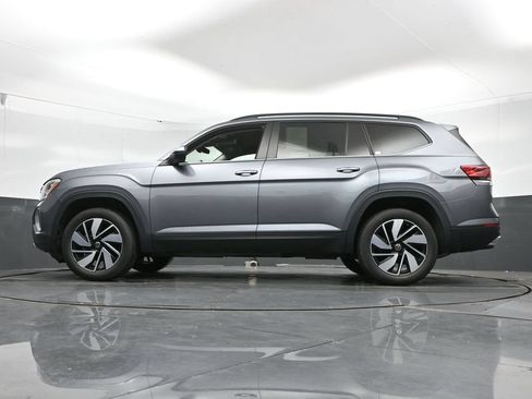 Used 2024 Volkswagen Atlas SE FWD image 44