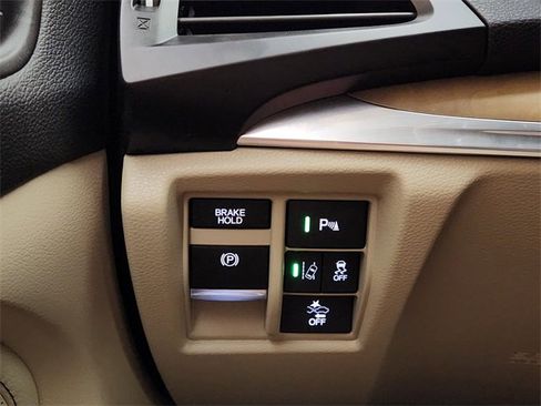 Used 2020 Acura MDX FWD w/ Technology Package image 22