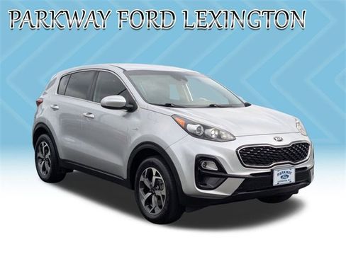 Used 2020 Kia Sportage LX image 4