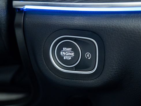 Used 2025 Mercedes-Benz GLE 350 4MATIC image 26