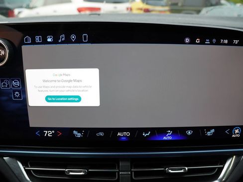 Certified 2024 Chevrolet Equinox EV LT AWD/4WD image 5