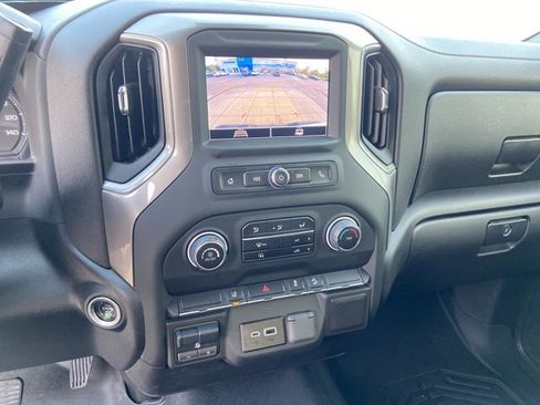 Used 2025 Chevrolet Silverado 2500 Custom AWD/4WD image 39