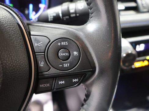Used 2019 Toyota RAV4 XSE w/ XSE Weather Package AWD/4WD image 32