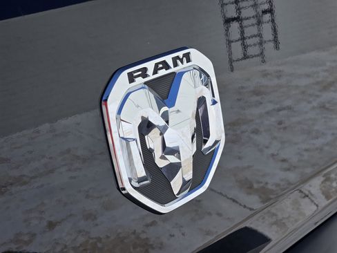 New 2026 RAM ProMaster 3500 w/ Quick Order Package 22G SLT image 7