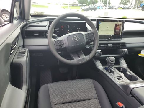 New 2026 Toyota RAV4 LE AWD/4WD image 12