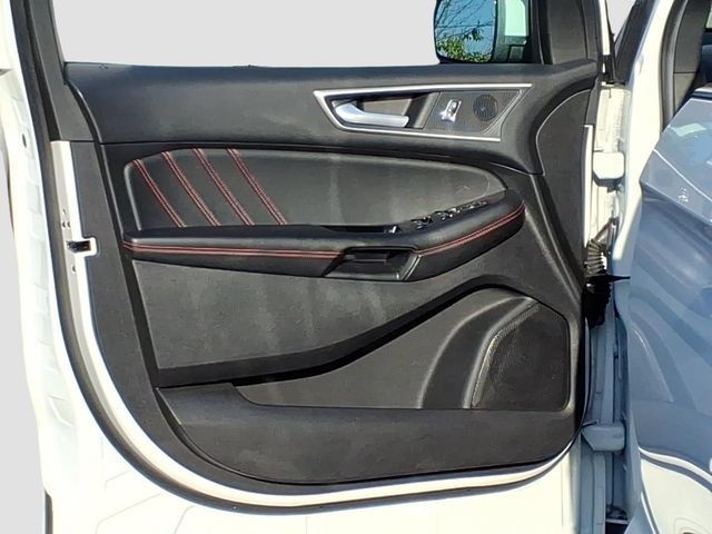 Used 2020 Ford Edge ST-Line FWD image 7