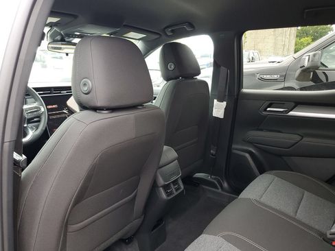 New 2027 GMC Terrain Elevation w/ Black Edition FWD image 10