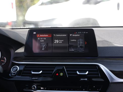 Used 2018 BMW 640i Gran Turismo xDrive w/ M Sport Package AWD/4WD image 42