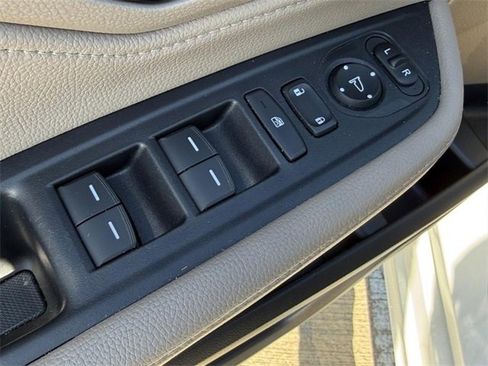 Used 2023 Honda Odyssey Touring image 14