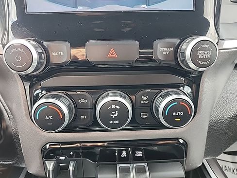 Certified 2022 RAM 1500 Big Horn image 31