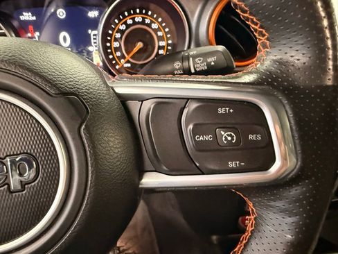 Used 2023 Jeep Gladiator Mojave w/ LED Lighting Group image 30