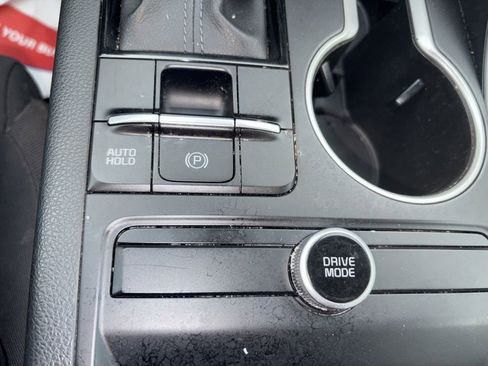 Used 2022 Kia K5 LXS image 33