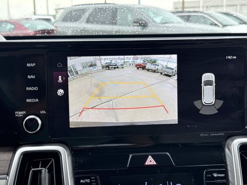 Used 2023 Kia Sorento EX w/ Panoramic Sunroof Package FWD image 26