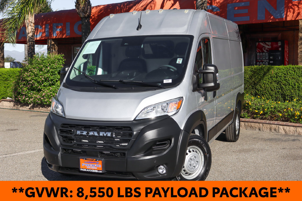 Used 2026 RAM ProMaster 1500 w/ Safety Group FWD image 4